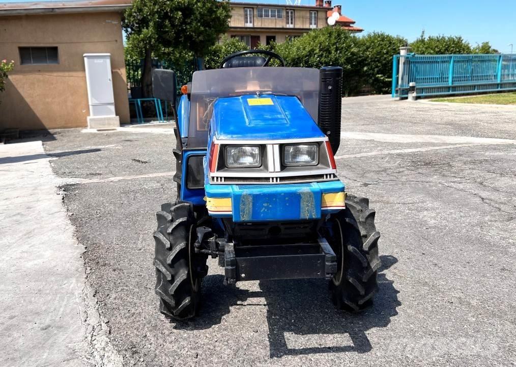 Iseki TU170F 4x4 Εκχιονιστήρες και χιονοδιώχτες