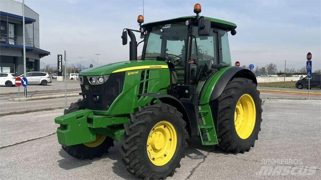 John Deere 6090MC 4X4 Εκχιονιστήρες και χιονοδιώχτες