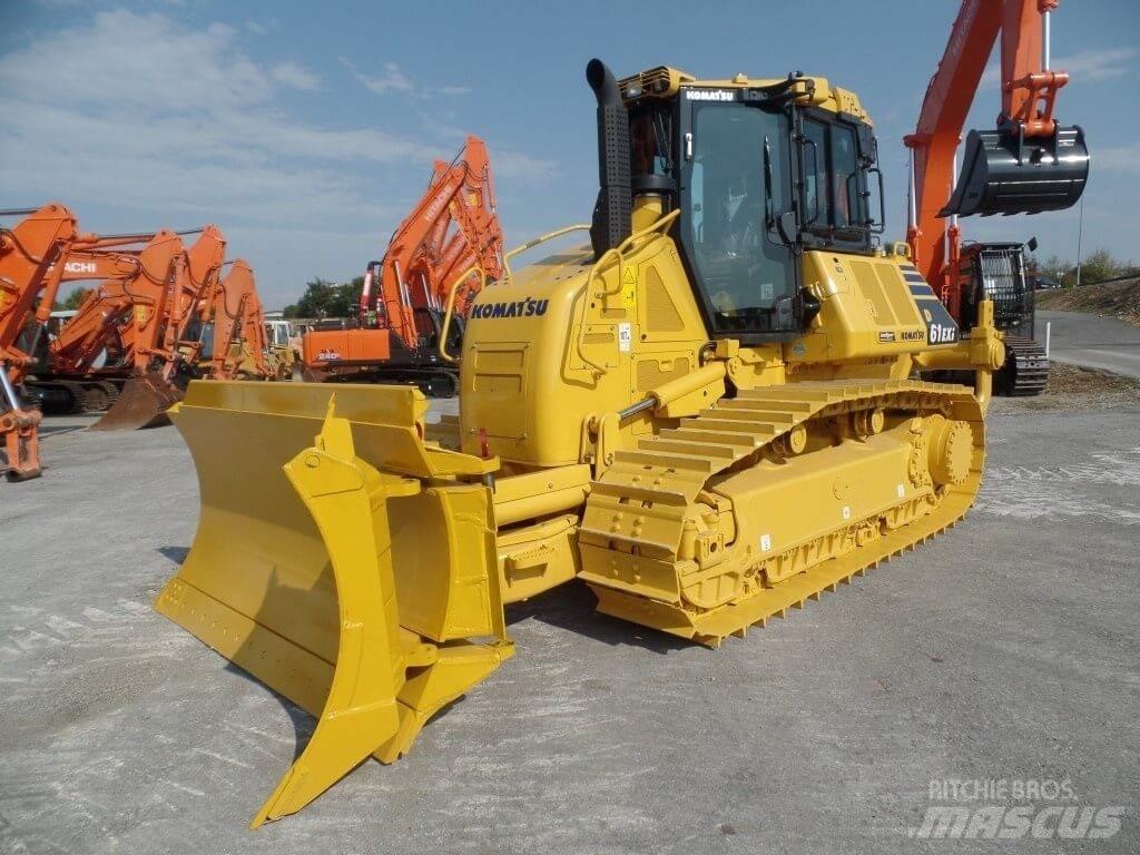 Komatsu D61 EXi Μπουλντόζες με ερπύστριες