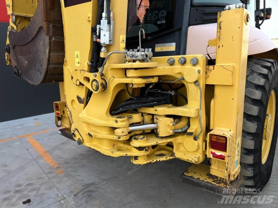 Komatsu WB93S-5E0 Εκσκαφείς Φορτωτές τύπου JCB