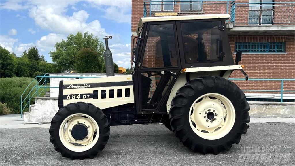 Lamborghini 684 DT Εκχιονιστήρες και χιονοδιώχτες