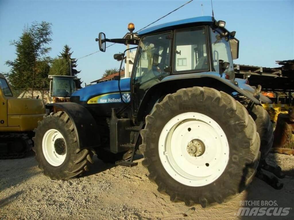 New Holland TM190 Εκχιονιστήρες και χιονοδιώχτες