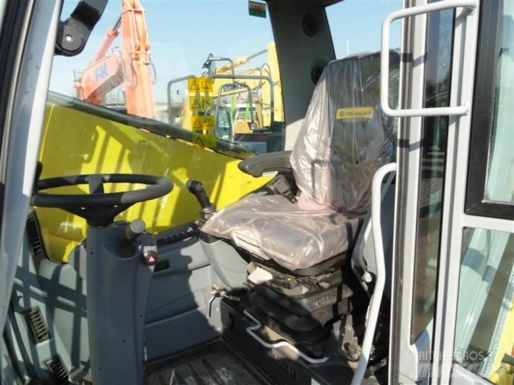 New Holland WE210 Εκσκαφείς με τροχούς - λάστιχα