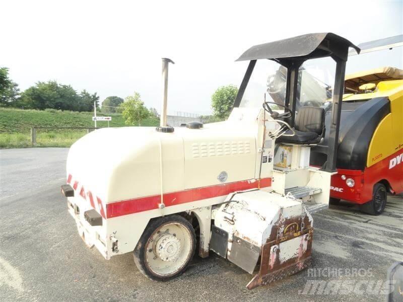 Roadtec RX-10 123 Επίστρωση ασφάλτου