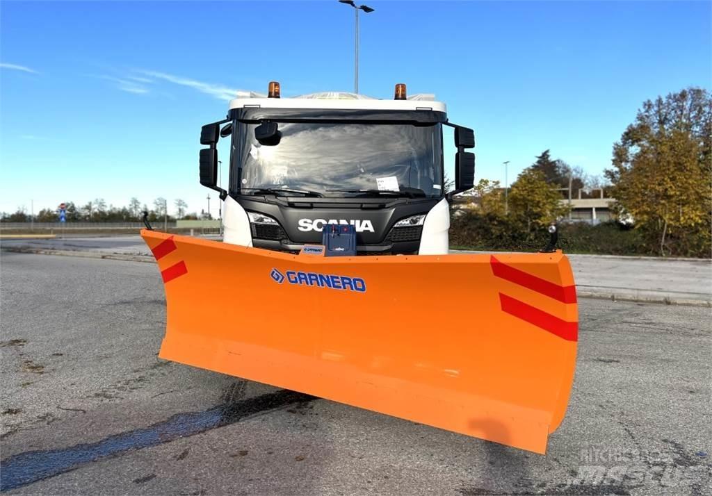 Scania P500 XT 8X4 Εκχιονιστήρες και χιονοδιώχτες