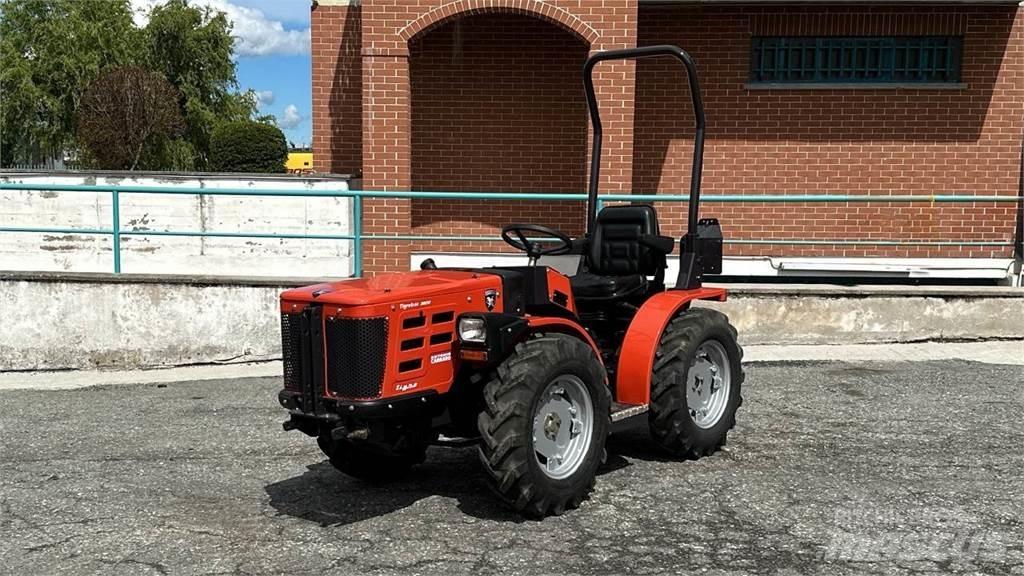  Tigretrac 3800 4x4 Εκχιονιστήρες και χιονοδιώχτες