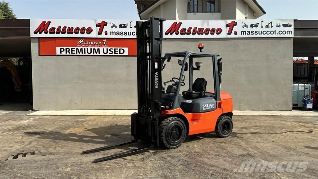 Toyota 02-7FD30 Πετρελαιοκίνητα Κλαρκ