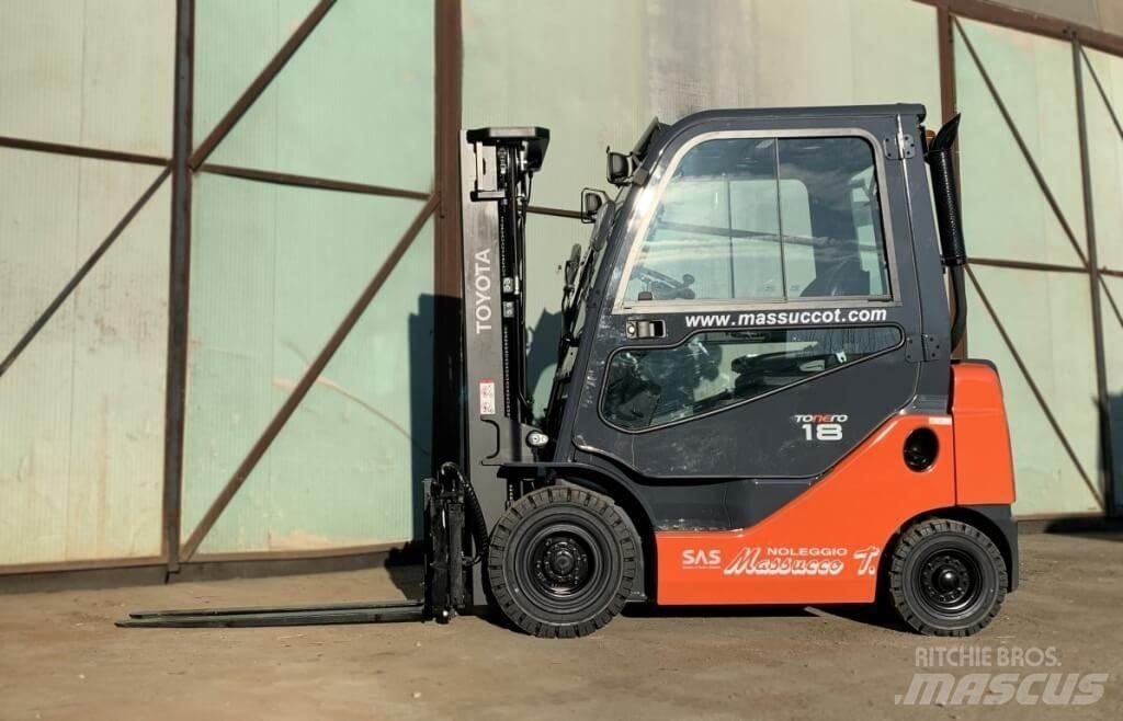 Toyota 02-8FDF18 Πετρελαιοκίνητα Κλαρκ
