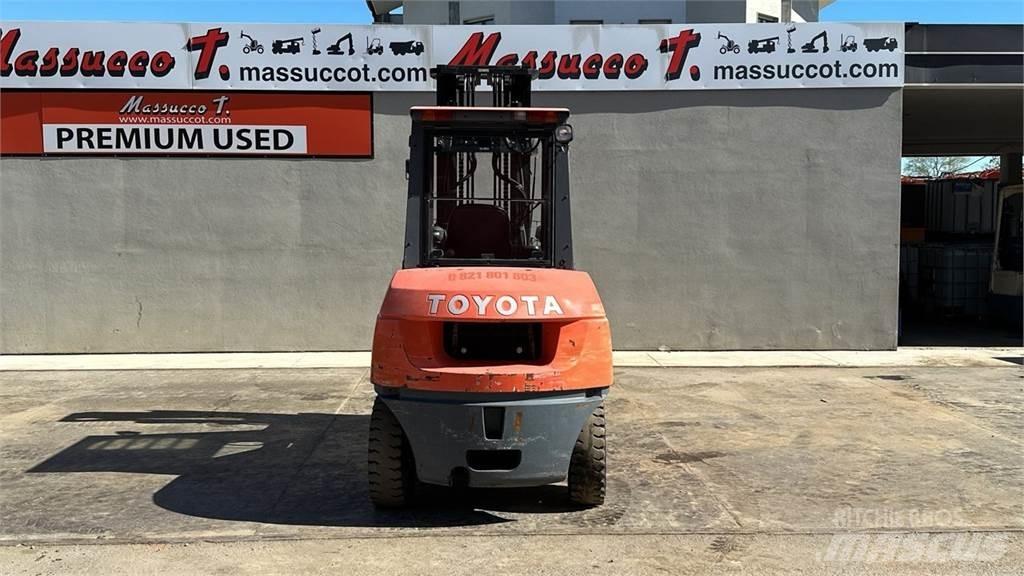 Toyota 42-7FDA50 Πετρελαιοκίνητα Κλαρκ