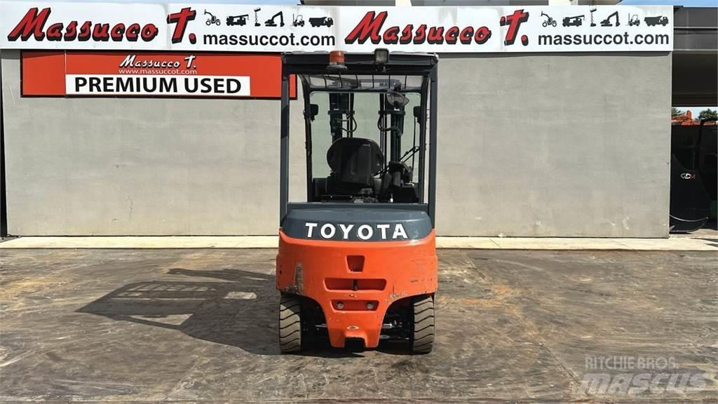 Toyota 8FBMT25 Ηλεκτρικά περονοφόρα ανυψωτικά κλαρκ