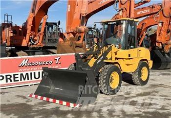 Volvo L30G Φορτωτές με λάστιχα (Τροχοφόροι)