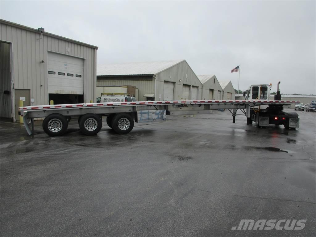 East Mfg Beast Επίπεδες/πλευρικώς ανοιγόμενες ρυμούλκες