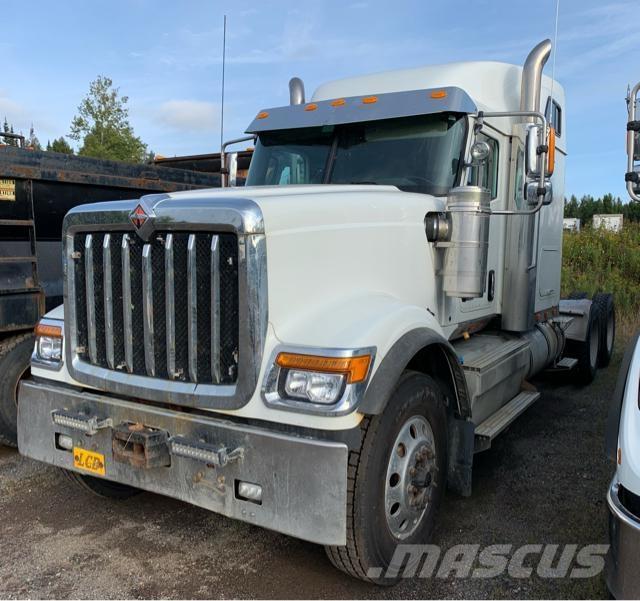 International HX Τράκτορες