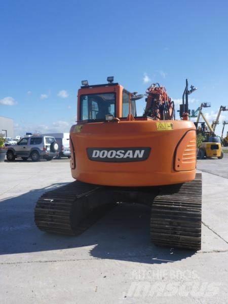 Doosan DX140LC Εκσκαφείς με ερπύστριες