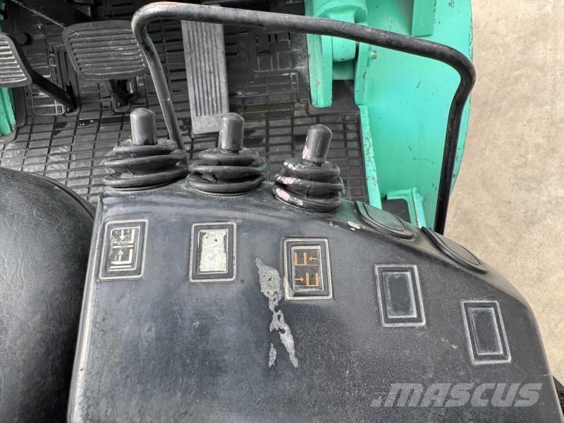 Mitsubishi FG30 Περονοφόρα ανυψωτικά κλαρκ - άλλα