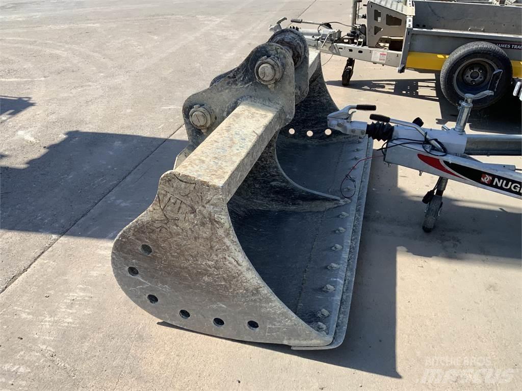 JCB 7ft Grader Bucket Άλλα γεωργικά μηχανήματα