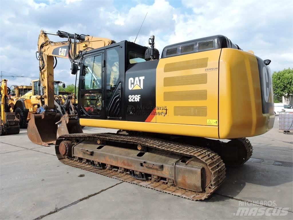 CAT 326F Εκσκαφείς με ερπύστριες