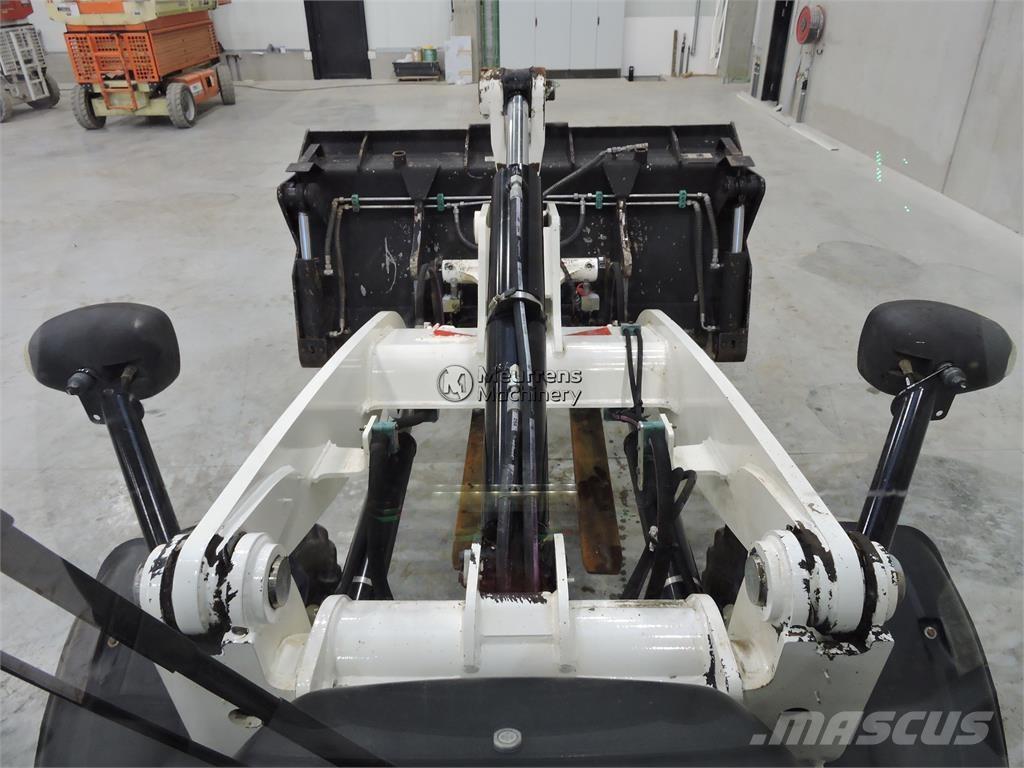 CAT 908M + FORK Φορτωτές με λάστιχα (Τροχοφόροι)