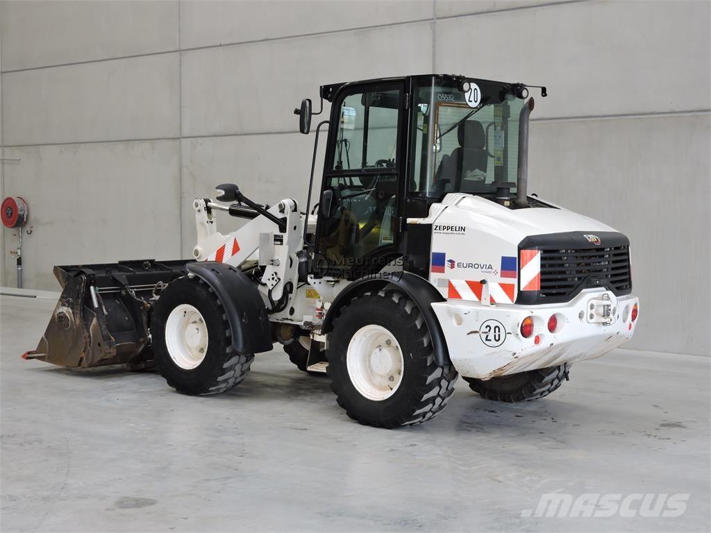 CAT 908M + FORK Φορτωτές με λάστιχα (Τροχοφόροι)