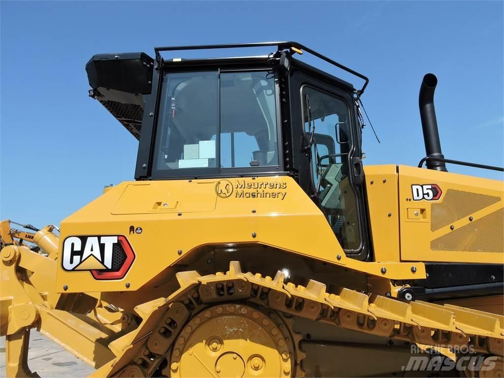 CAT D5 Μπουλντόζες