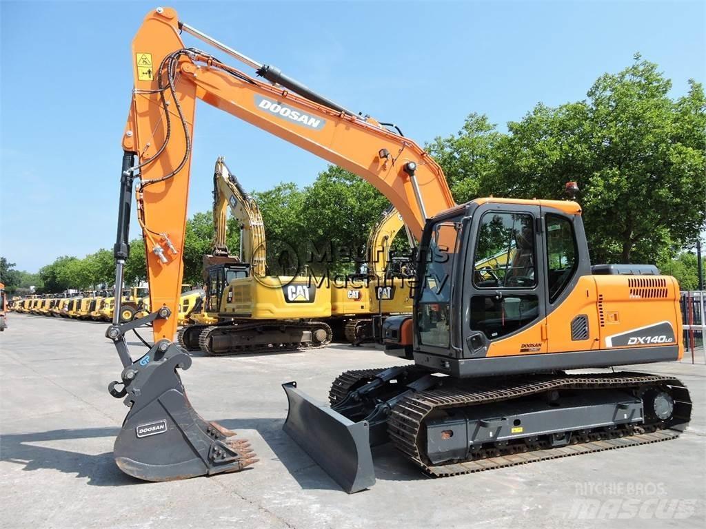 Doosan DX140LC Εκσκαφείς με ερπύστριες
