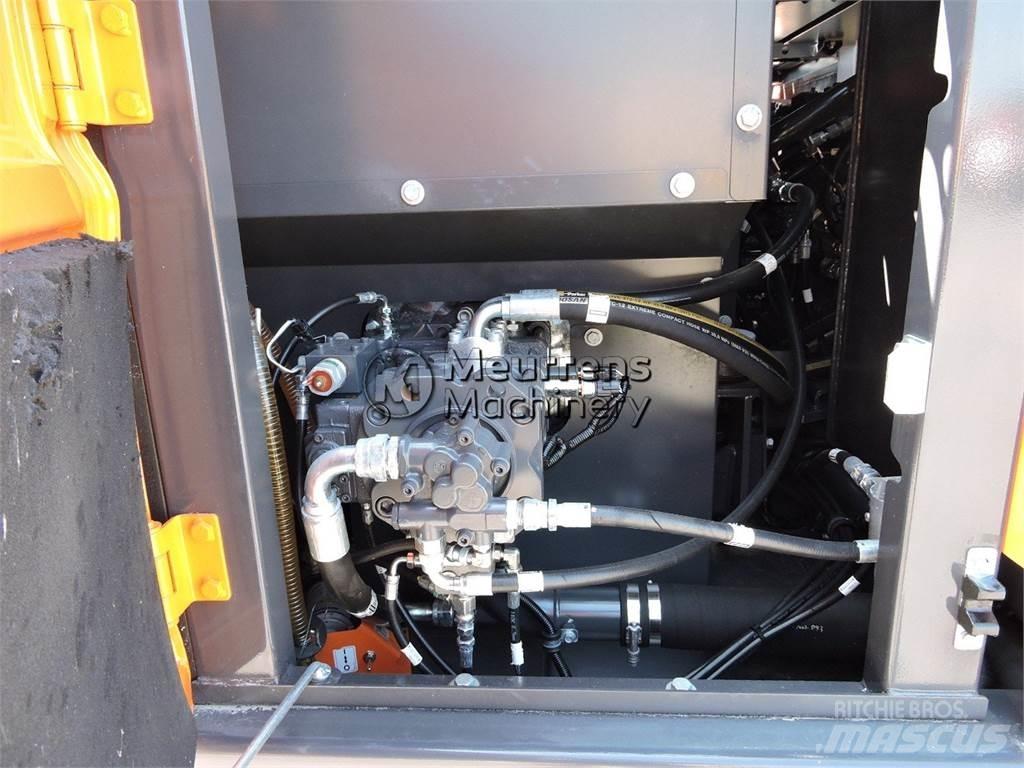 Doosan DX140LC Εκσκαφείς με ερπύστριες