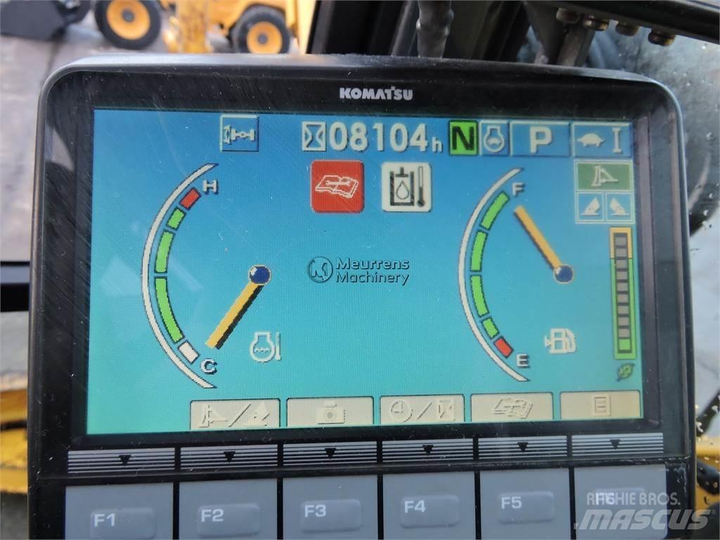 Komatsu PW98 Εκσκαφείς με τροχούς - λάστιχα