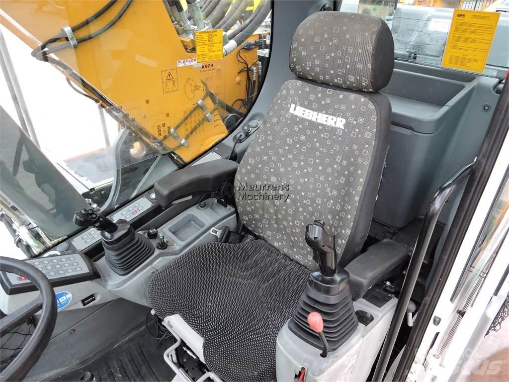 Liebherr A924 Εκσκαφείς με τροχούς - λάστιχα