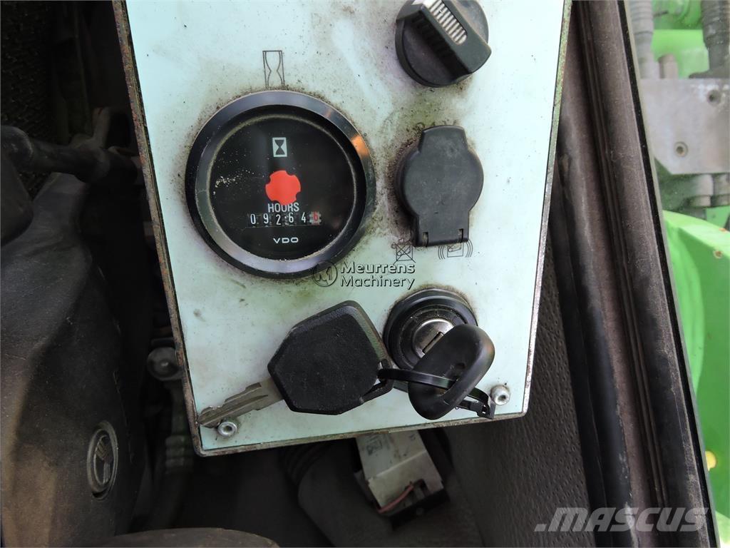 Sennebogen 821M Βιομηχανικά μηχανήματα διαχείρισης αποβλήτων