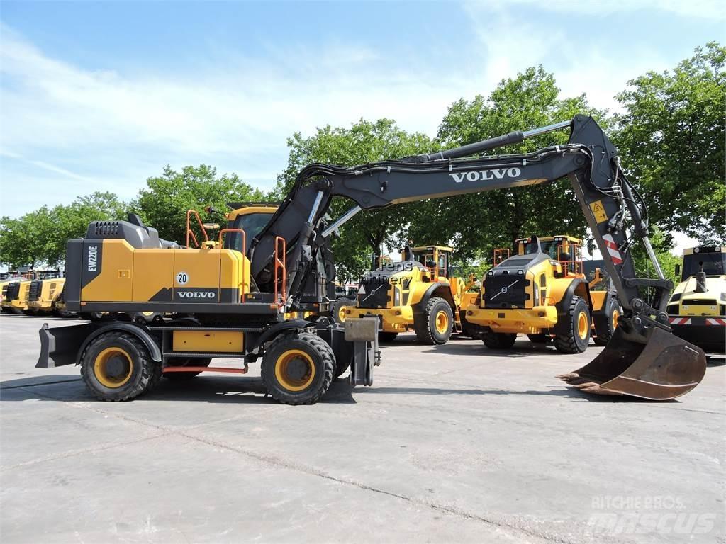 Volvo EW220E GERMAN Εκσκαφείς με τροχούς - λάστιχα