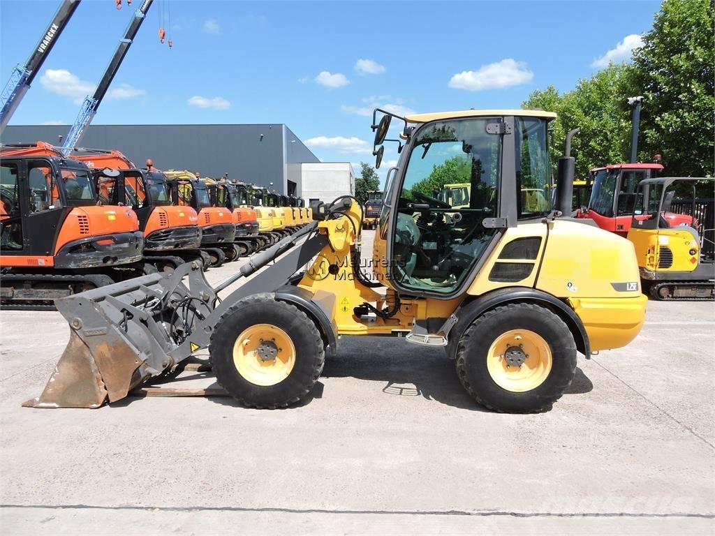 Volvo L25F + FORK Φορτωτές με λάστιχα (Τροχοφόροι)