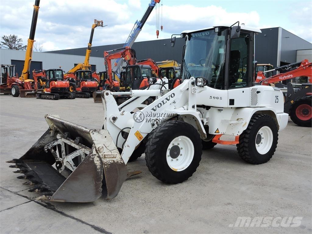 Volvo L30G + FORK Φορτωτές με λάστιχα (Τροχοφόροι)