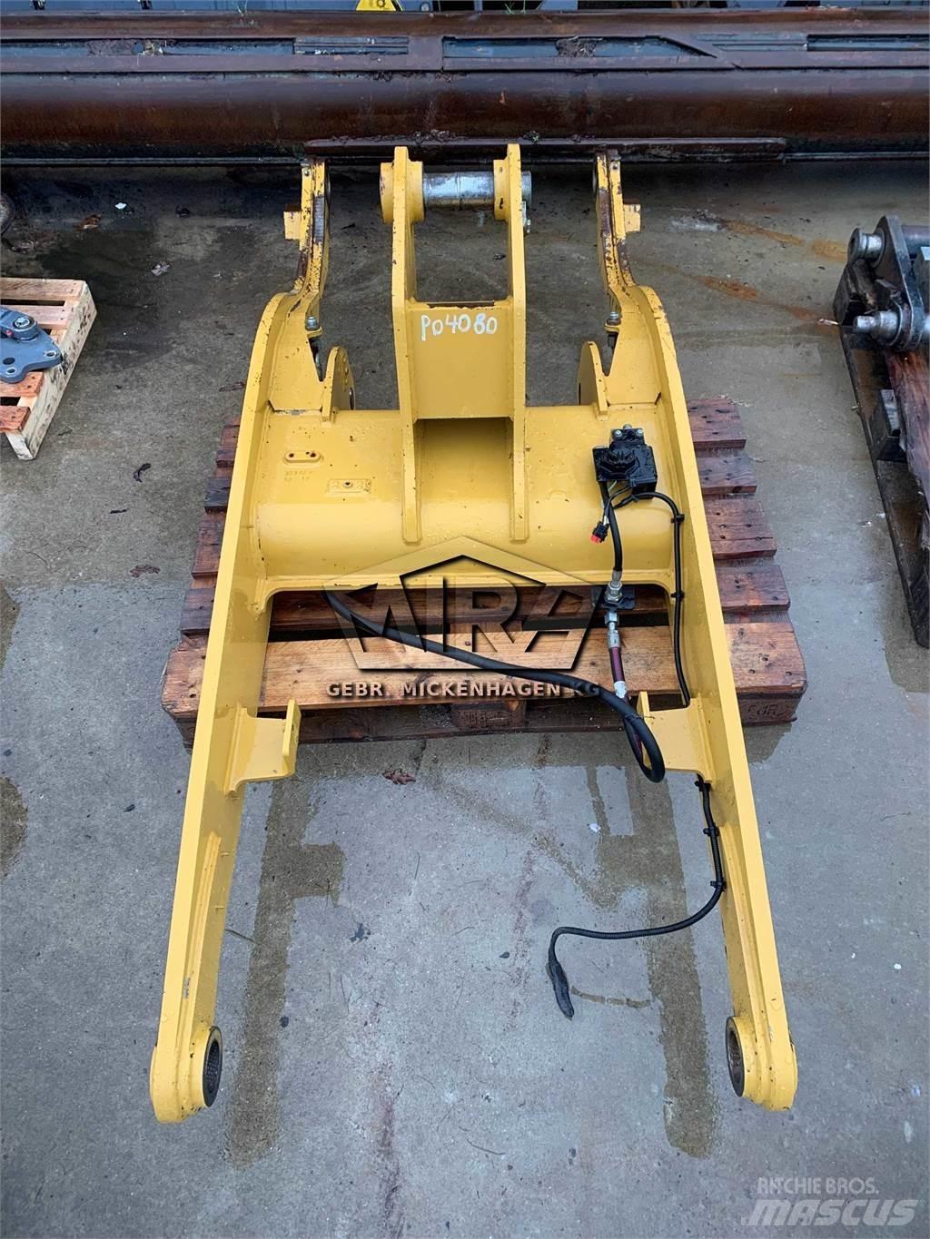 CAT 907 H Μπούμες και κουτάλες