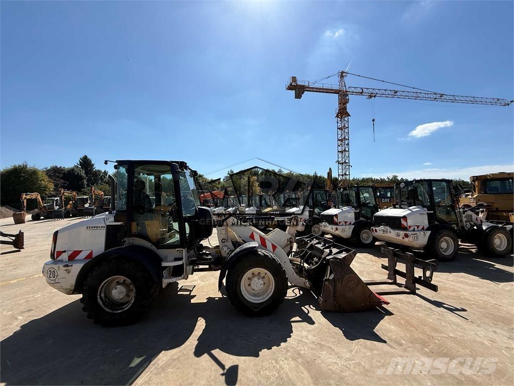 CAT 908 M Φορτωτές με λάστιχα (Τροχοφόροι)