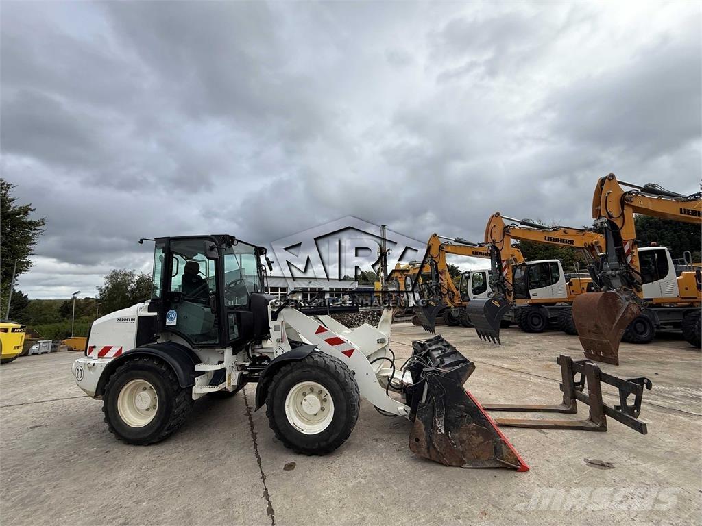 CAT 908 M Φορτωτές με λάστιχα (Τροχοφόροι)