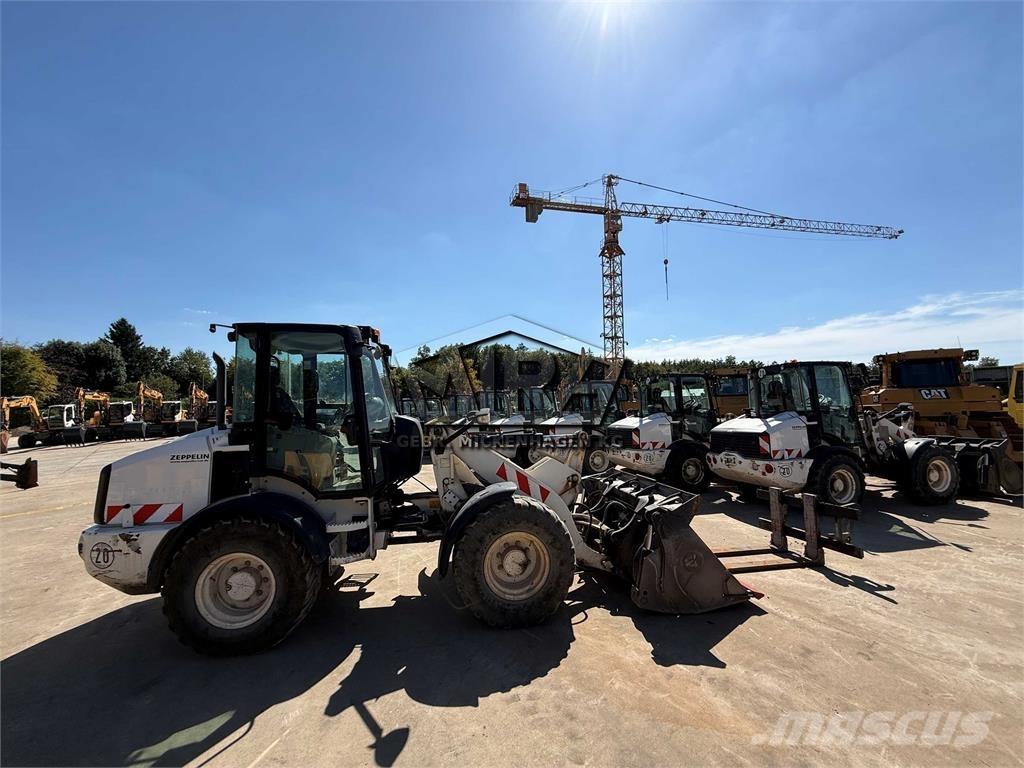 CAT 908 M Φορτωτές με λάστιχα (Τροχοφόροι)