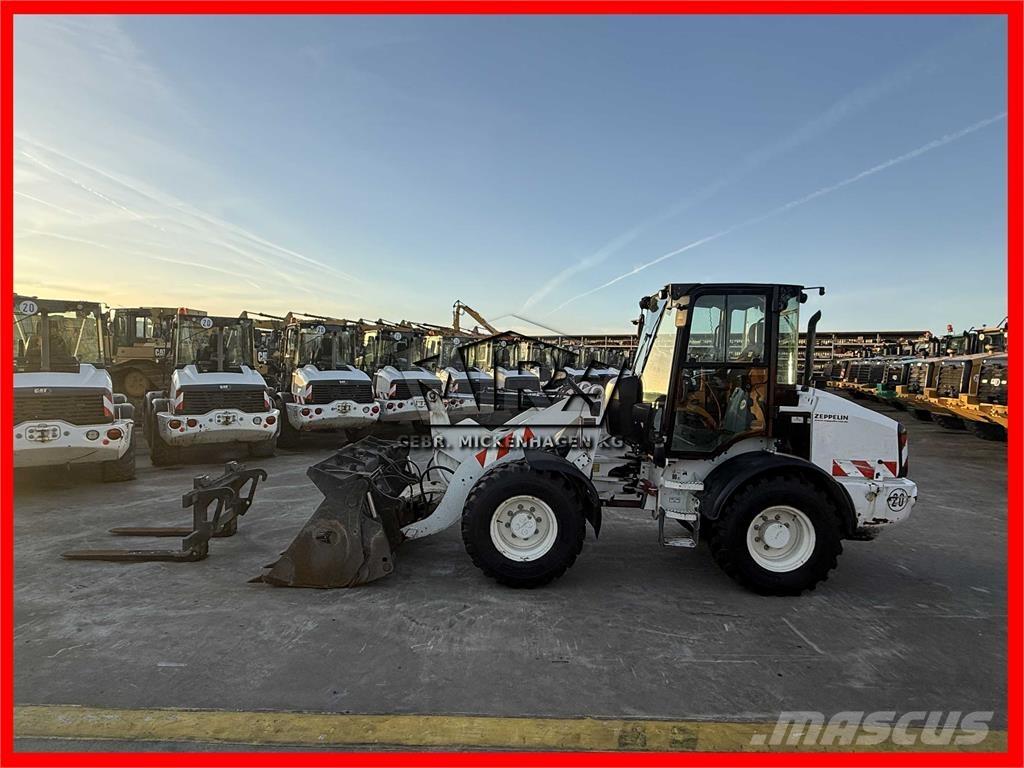 CAT 908M Φορτωτές με λάστιχα (Τροχοφόροι)