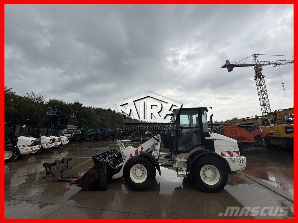 CAT 908M Φορτωτές με λάστιχα (Τροχοφόροι)