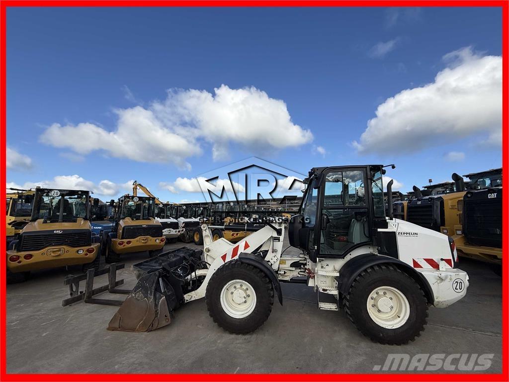 CAT 908M Φορτωτές με λάστιχα (Τροχοφόροι)