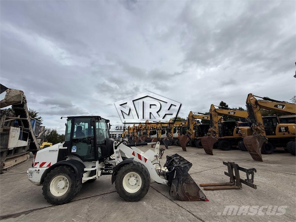 CAT 908M Φορτωτές με λάστιχα (Τροχοφόροι)