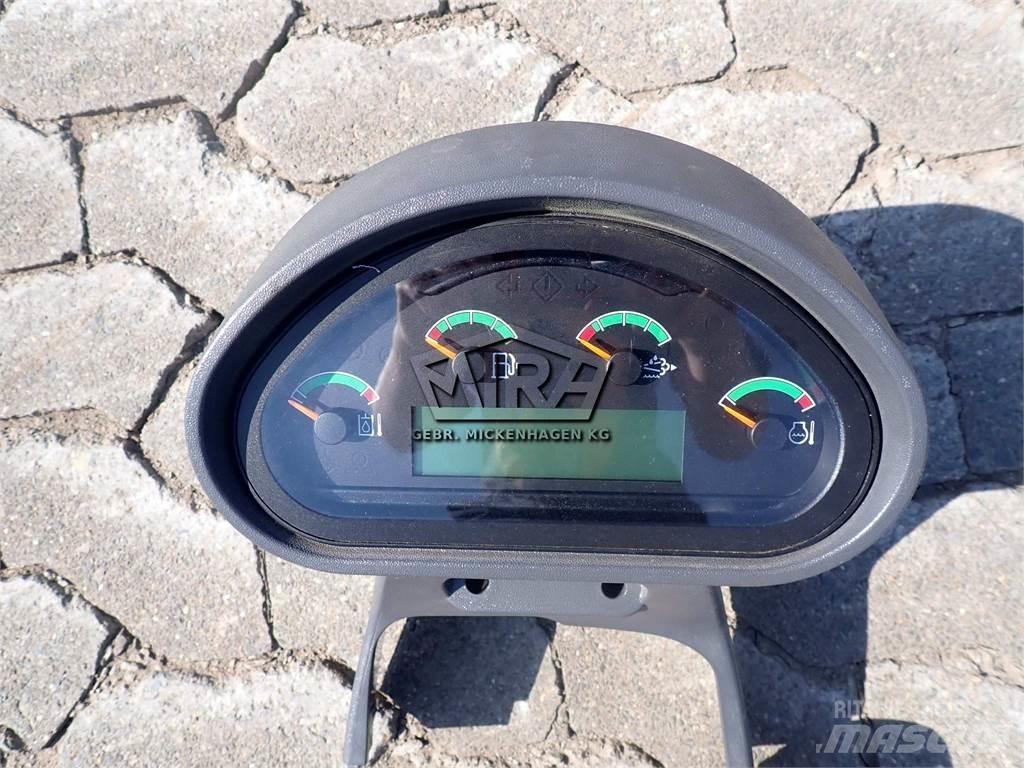 CAT 926 M/ Display Ηλεκτρονικά