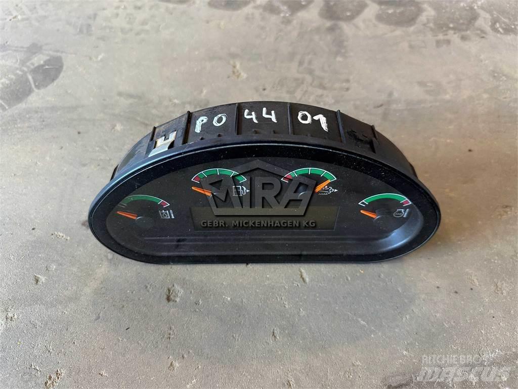 CAT 938 M/ Display Ηλεκτρονικά