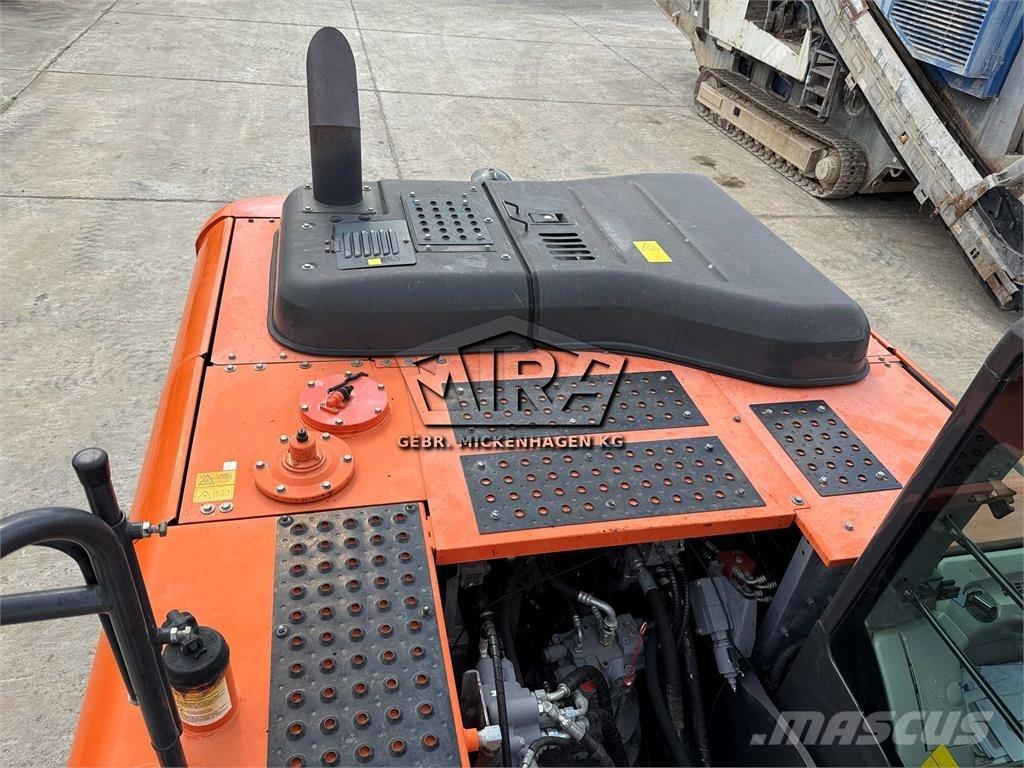 Hitachi ZX220W-6 Εκσκαφείς με τροχούς - λάστιχα
