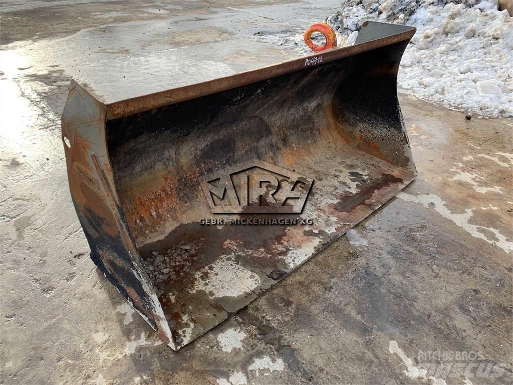 Volvo 2100 mm / L30 Κουβάδες