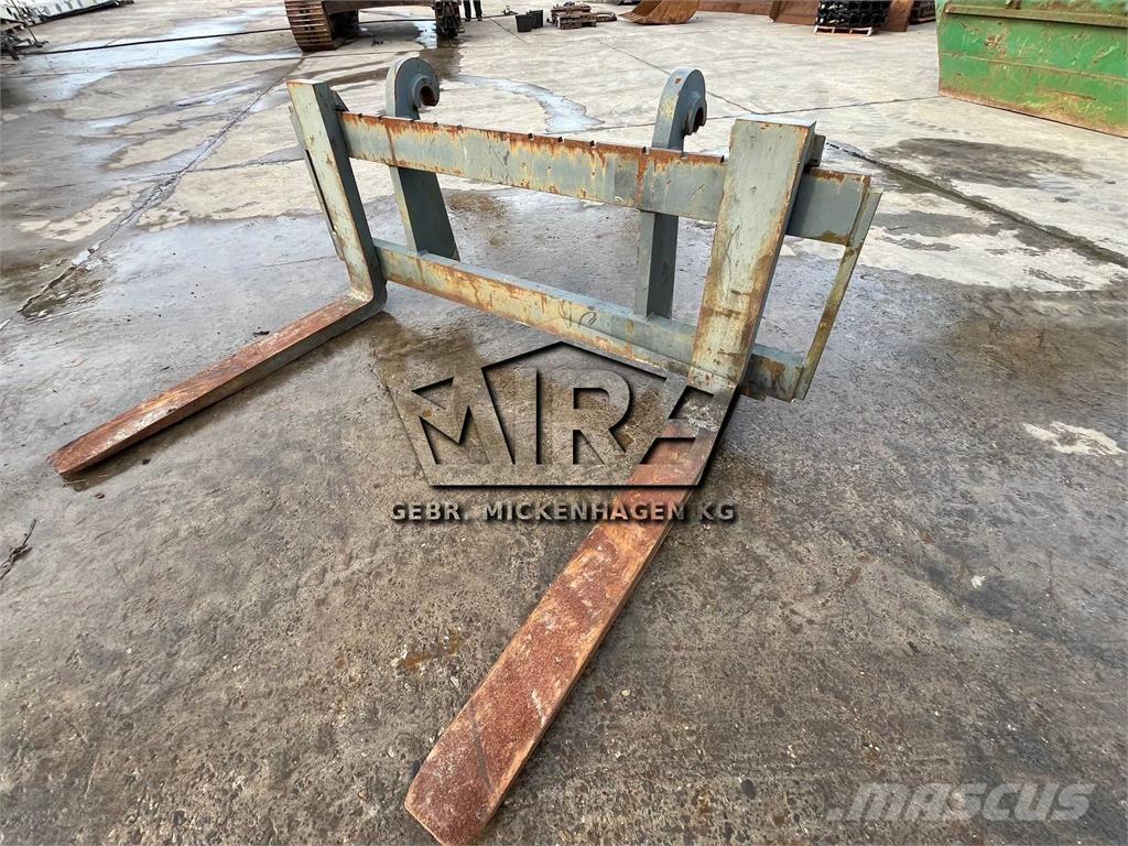 Volvo SW / L90 Δικράνες