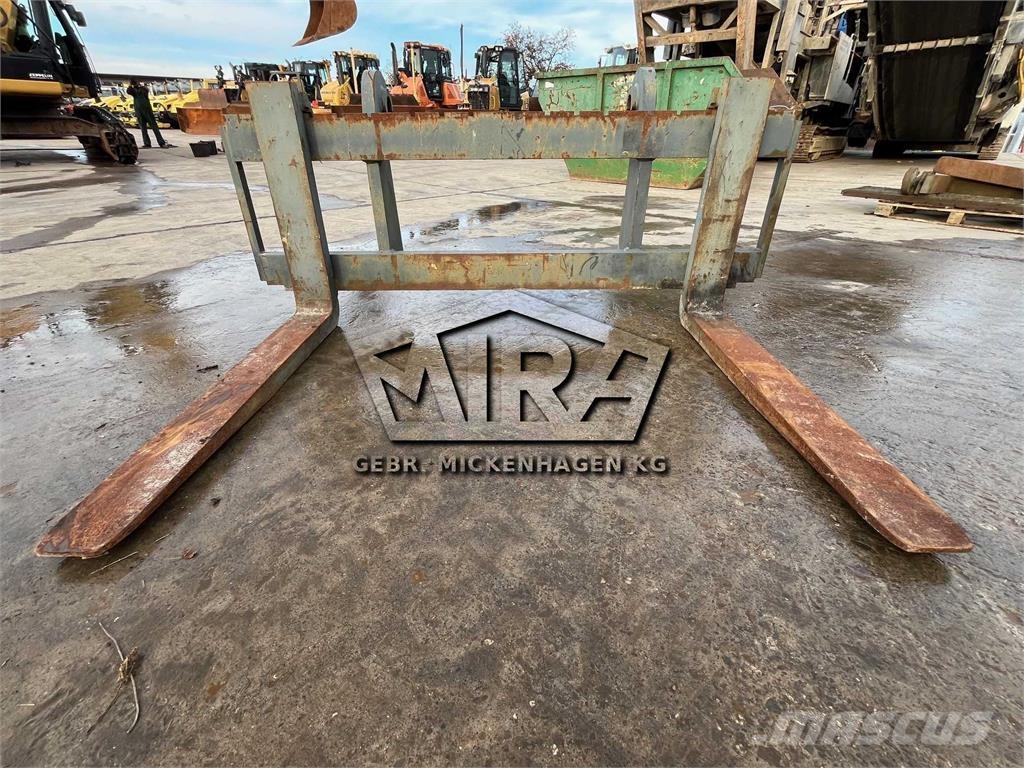 Volvo SW / L90 Δικράνες