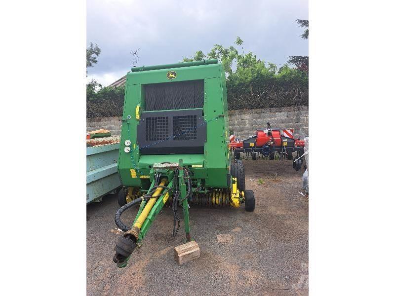 John Deere 592 Πρέσες κυλινδρικών δεμάτων