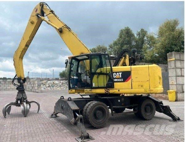 CAT 3022 Εκσκαφείς με τροχούς - λάστιχα