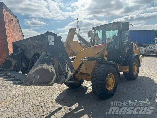 CAT 906 Φορτωτές με λάστιχα (Τροχοφόροι)