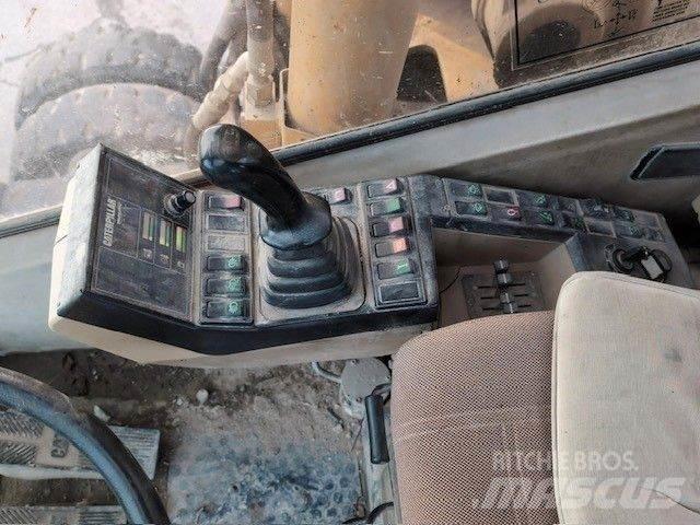 CAT M320 Εκσκαφείς με τροχούς - λάστιχα